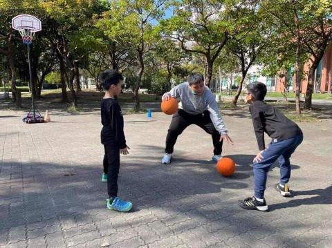 勁學籃球運動-賴勁廷教練 - 