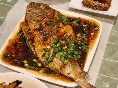 王苓格（小米廚房） - 紅燒魚