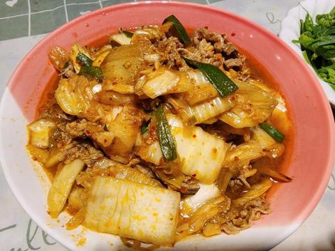 王苓格（小米廚房） - 泡菜牛肉