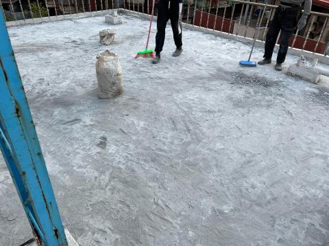 展程設計工程行 - 內湖陽光街159號屋頂 防水工程
打除完成加清潔完成 現正施工中 （12/26）