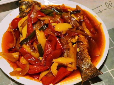 王苓格（小米廚房） - 糖醋魚