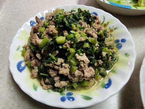 王苓格（小米廚房） - 雪裡紅炒肉末