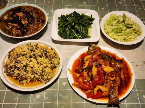 王苓格（小米廚房） - 四人餐