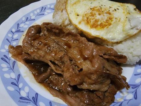 王苓格（小米廚房） - 照燒雪花牛肉飯