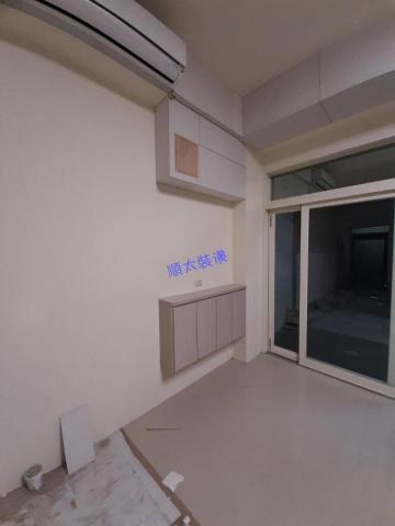 順太裝潢 - 鑰匙擺放櫃加冷氣包管拍拍手