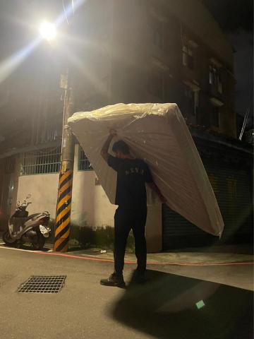 雷汗⚡專業運輸 - 