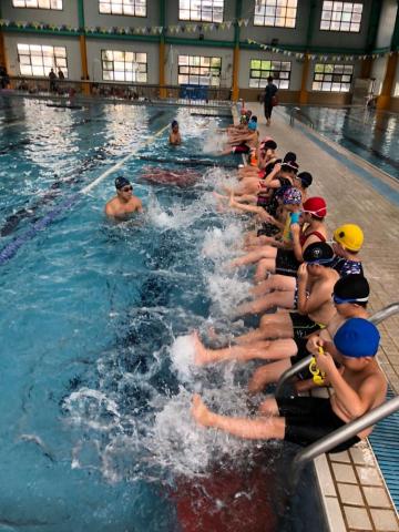 李宜儒  先生 - 游泳教學