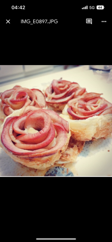 宋湘淳 - 手作甜點
紅酒玫瑰蘋果派