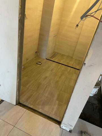 泥作地壁磚工程 - 