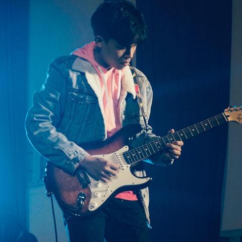 曾柏銓Benson - 高中瘋狂玩社團，學測成績依舊名列前茅！