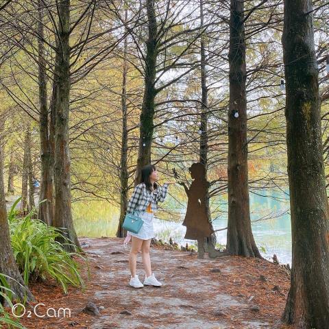 提供bigdata應用服務的專家李小姐