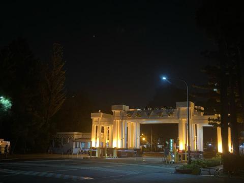 王雅雯 - 中興大學