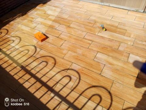 行程工綠效 - 木紋磚 行程工綠效 - 木紋磚