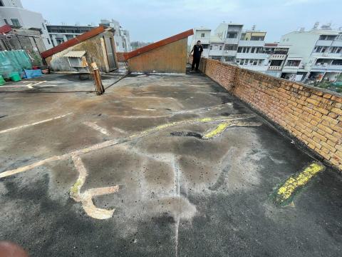 信發工程行 - 屋頂修繕、防水、隔熱施工前