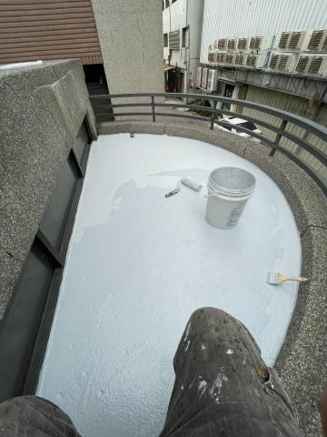 信發工程行 - 陽台修繕、防水施工後