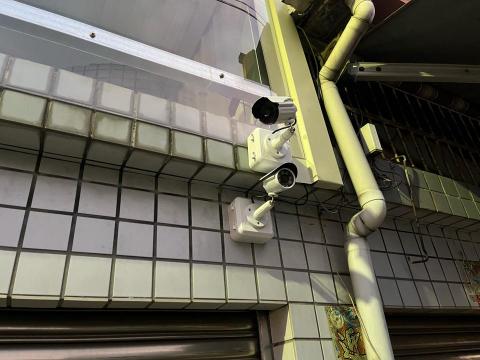 宏睿工作室 - 更新200萬畫素攝影機 宏睿工作室 - 更新200萬畫素攝影機