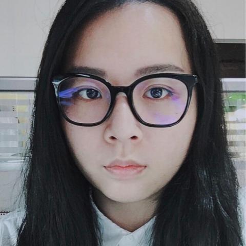 提供130服務的專家Jovana