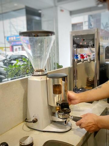 Brian的咖啡拉花學院 - 