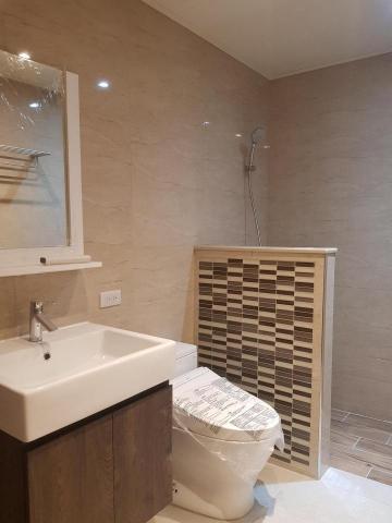 陳鵑兒 - 浴室玻璃馬賽克半牆設計