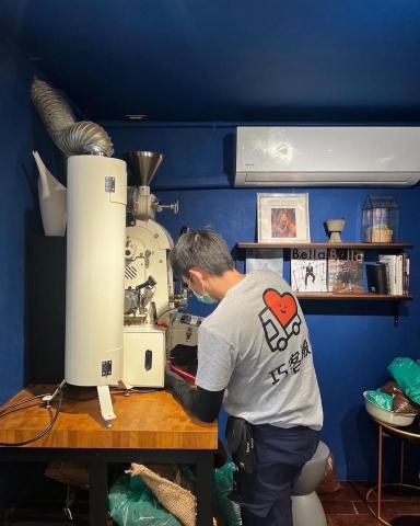 巧客搬家 - 烘豆機拆卸搬運