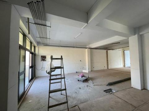 峻川工程行 - 青年旅館翻修