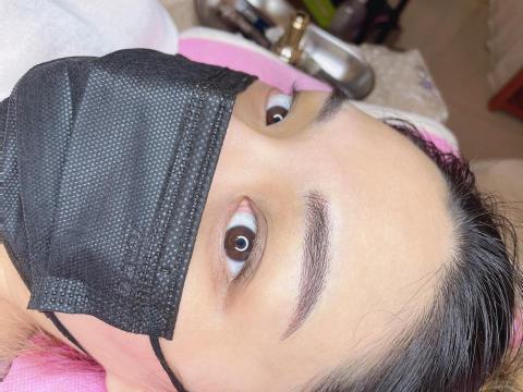 紋繡美容師Kimmy - 