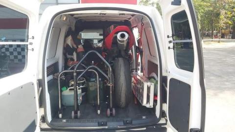 小柏一人託運 - 賽車運送