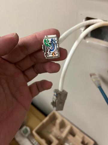 優化科技有限公司 - Cat6a資訊插座