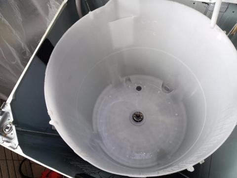 樂倍潔-專業冷氣,洗衣機,水管,水塔,抽油煙機清洗 - 洗衣機外筒清洗後 樂倍潔-專業冷氣,洗衣機,水管,水塔,抽油煙機清洗 - 洗衣機外筒清洗後