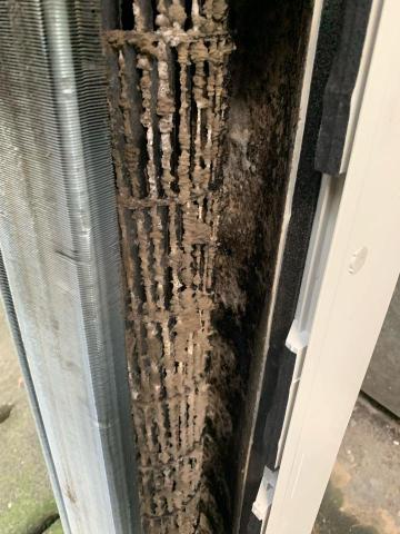 成緯空調有限公司 - 冷氣保養清洗前