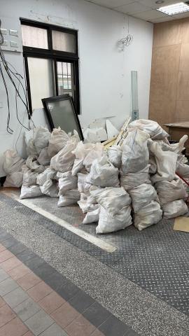 軍睿專業拆除工程 - 