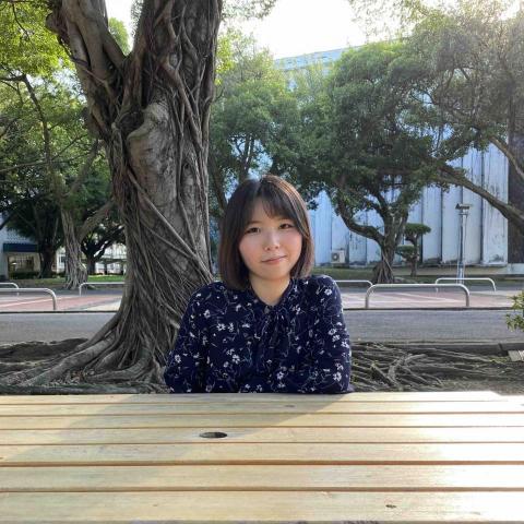 提供新莊修行李箱服務的專家黃鈺娟