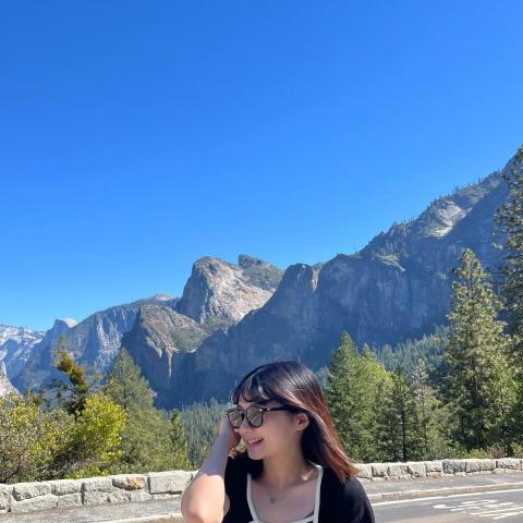 提供今日職棒服務的專家吳旻宣