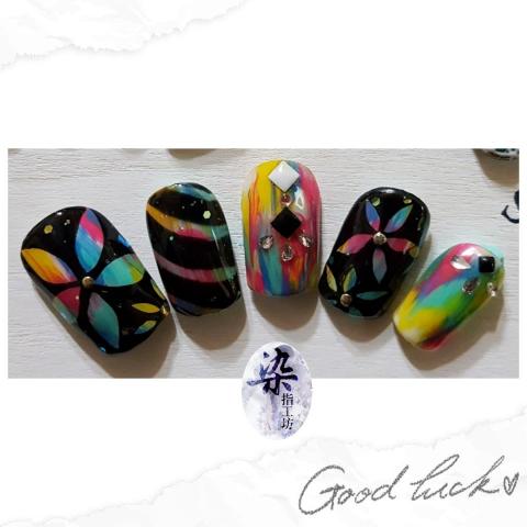 染指工坊國際美甲沙龍台中 - 穿戴甲設計