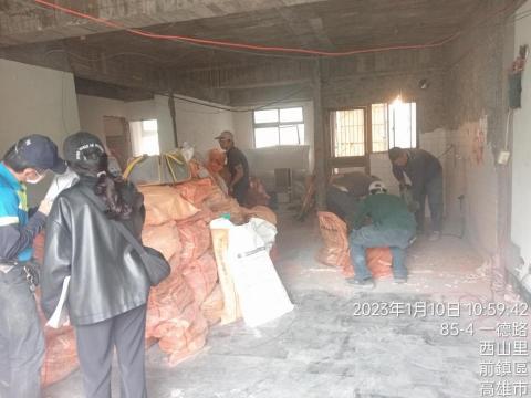 鴻升工程 - 前鎮一德路寓宅拆除工程 鴻升工程 - 前鎮一德路寓宅拆除工程