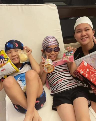 🐽小豬教練 (f_swimmer77) - 活動照－聖誕交換禮物