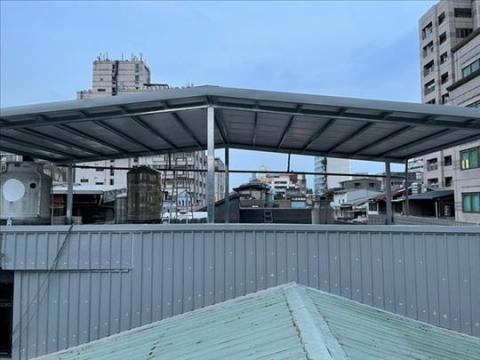 品欽工程行 - 四周不封鐵皮屋 品欽工程行 - 四周不封鐵皮屋