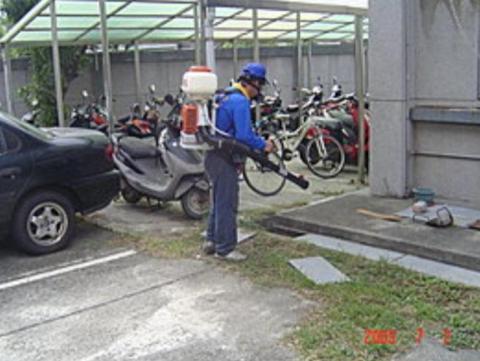 麻吉環境清潔工程 - 落葉清潔