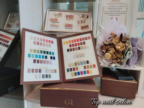 頂尖美甲 - 顏色