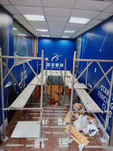 穩事達實業社 - 台北市(內湖區)大理石牆面上廣告壁貼。 穩事達實業社 - 台北市(內湖區)大理石牆面上廣告壁貼。