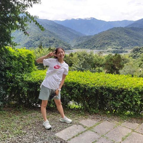 提供打工服務的專家陳榆函