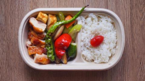 簡學隆 - 販售的精緻便當