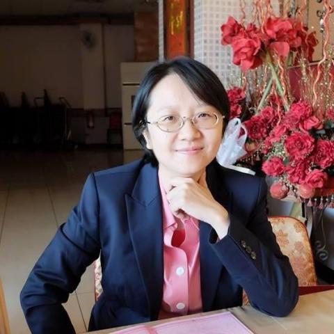 提供搬遷服務的專家鄭惠文