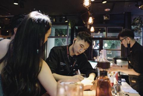 William Ling - TEAM MEETING 