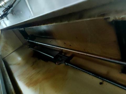 詮諾「居家清潔」 - 排油煙罩「清潔前」