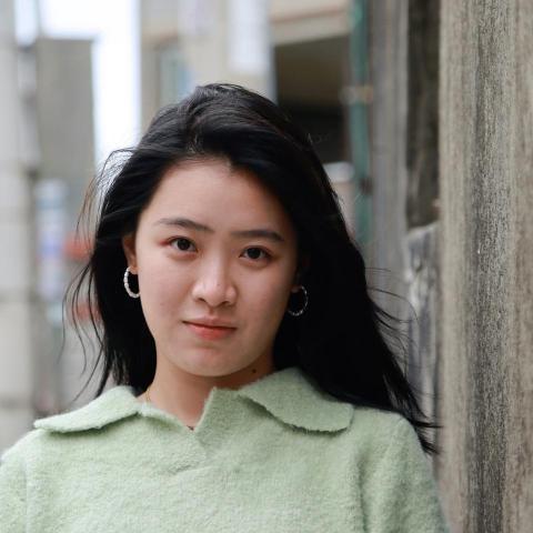 提供寫文服務的專家黃珊