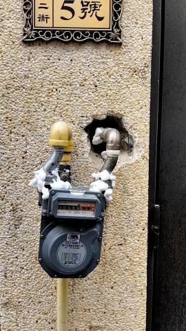 杰克水電 - 修理被撞斷的瓦斯管線