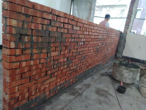 穆思博 - 新作紅磚隔間