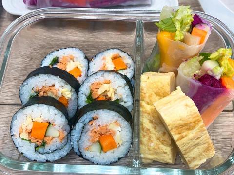 林佑容 - 日式風格便當