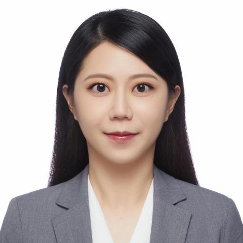 提供全球翻譯社中山區服務的專家Barphy Cheng